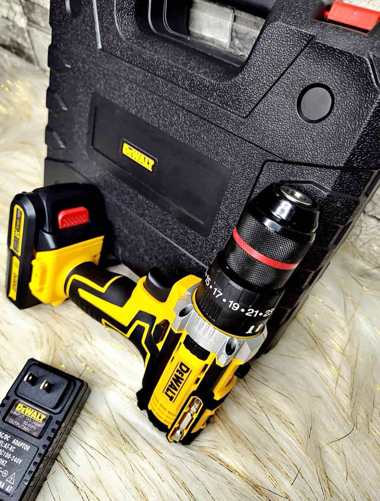 Kit Profesional de Brocas Bosch + Taladro DeWALT 36V